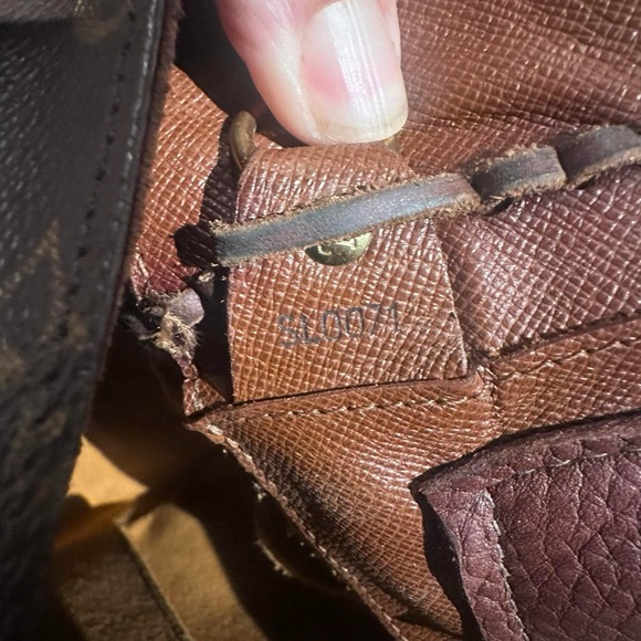 Authentic Barcelona Large Revamped - Picture 3 of 4